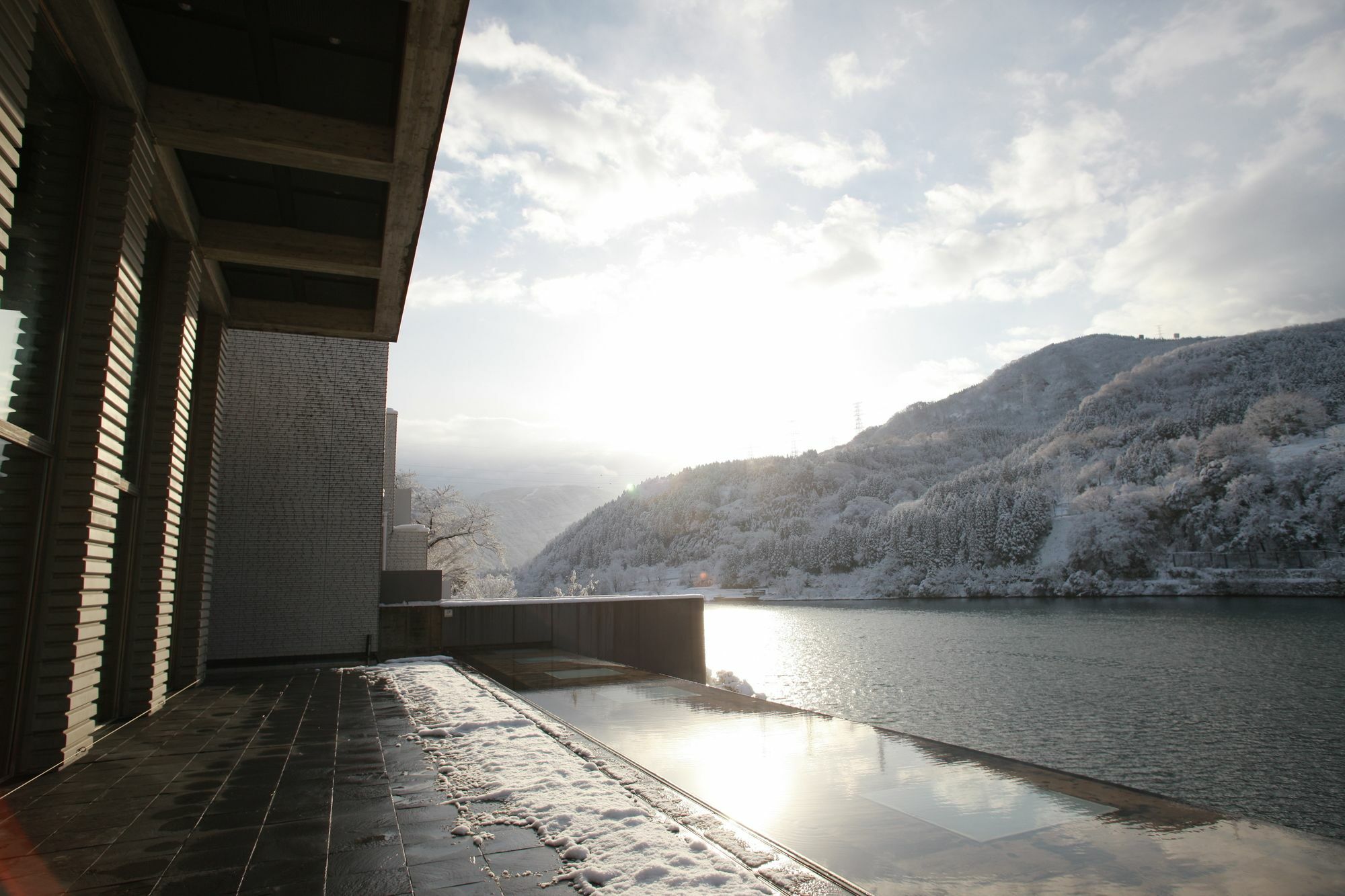 River Retreat Garaku Toyama Eksteriør billede